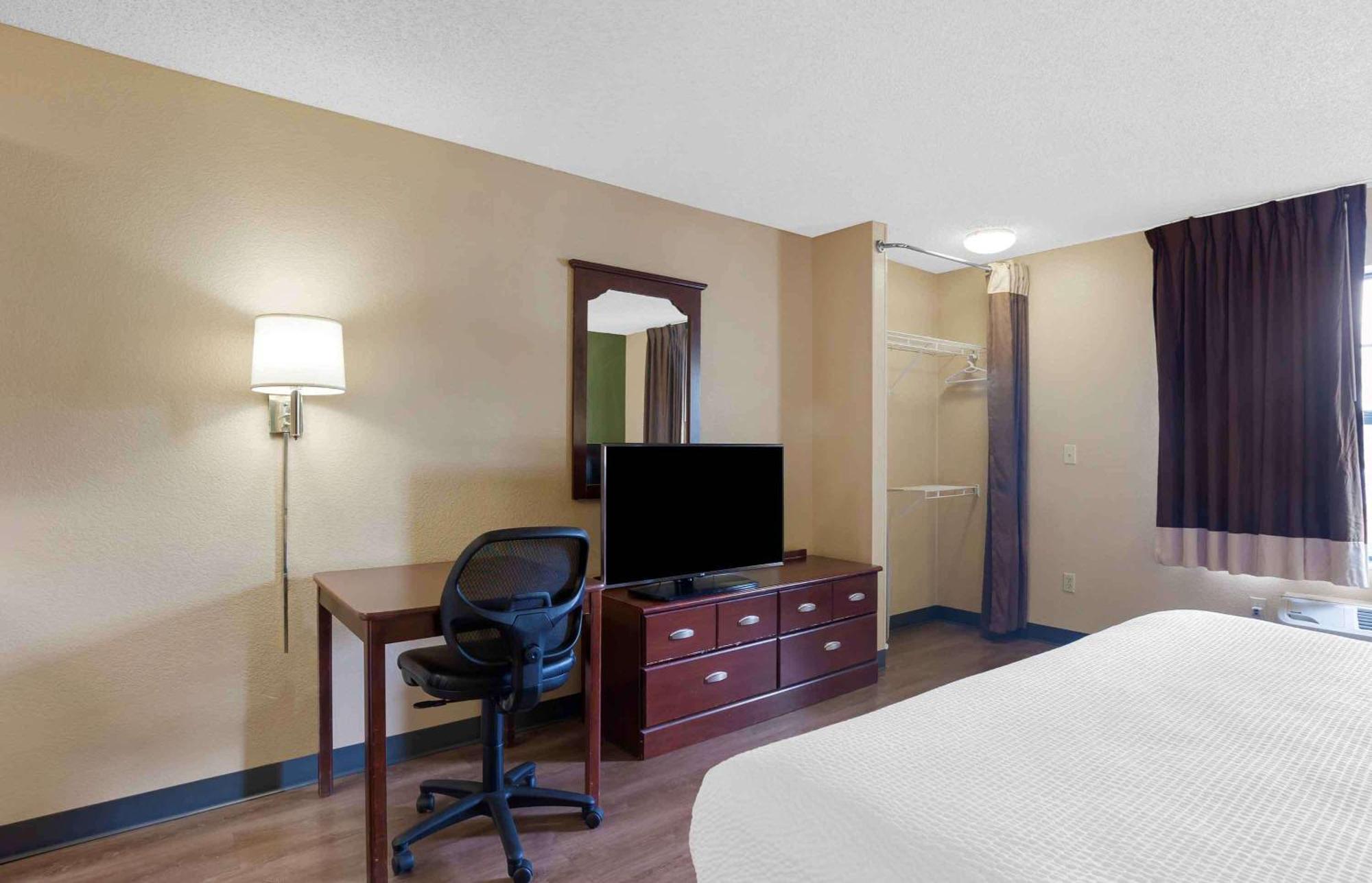 Extended Stay America Select Suites - Des Moines - Urbandale Clive Exterior foto