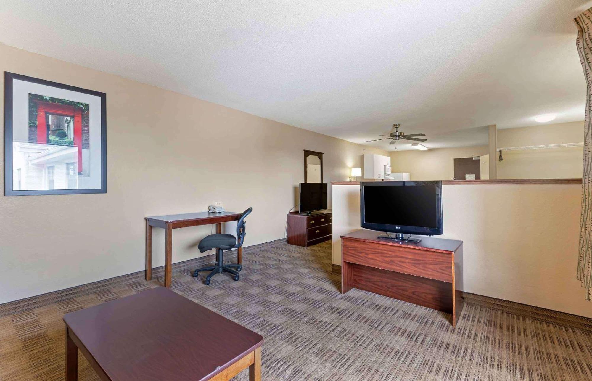 Extended Stay America Select Suites - Des Moines - Urbandale Clive Exterior foto